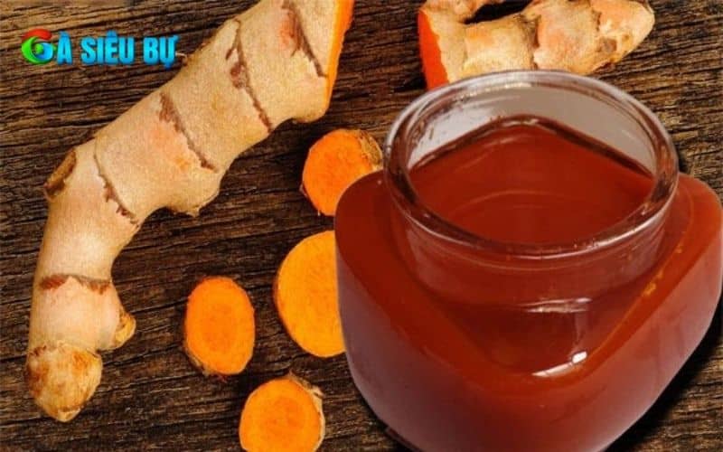 Rượu bóp gà chọi có thể tránh các bệnh ngoài da cho chiến kê Rượu bóp gà chọi có thể tránh các bệnh ngoài da cho chiến kê